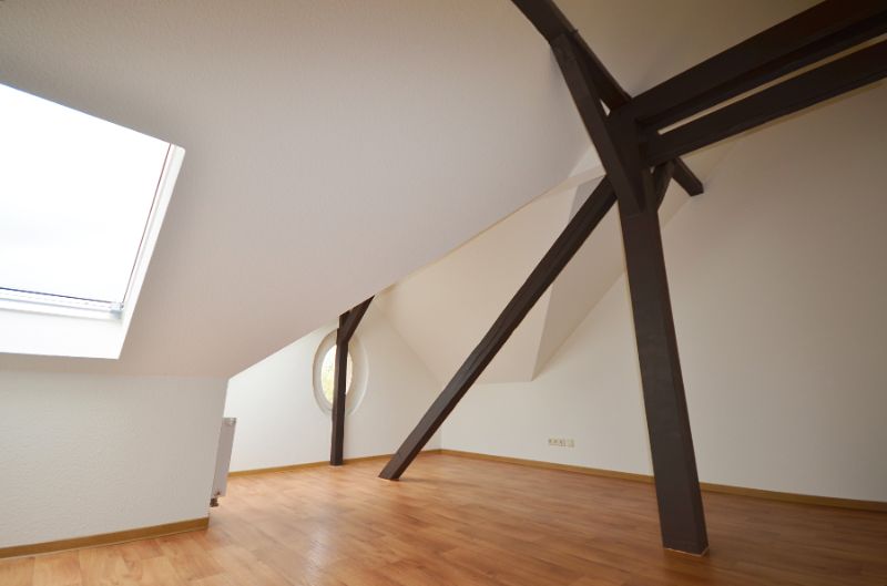 Charmante und großzügige Dachgeschosswohnung! - Foto 5